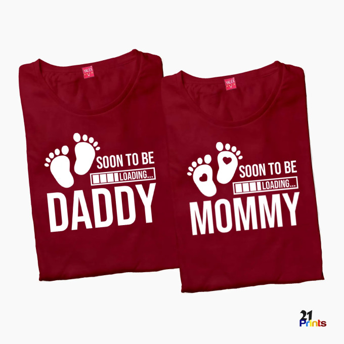 Soon to Be Mommy & Daddy Gender Reveal Couple T-Shirt